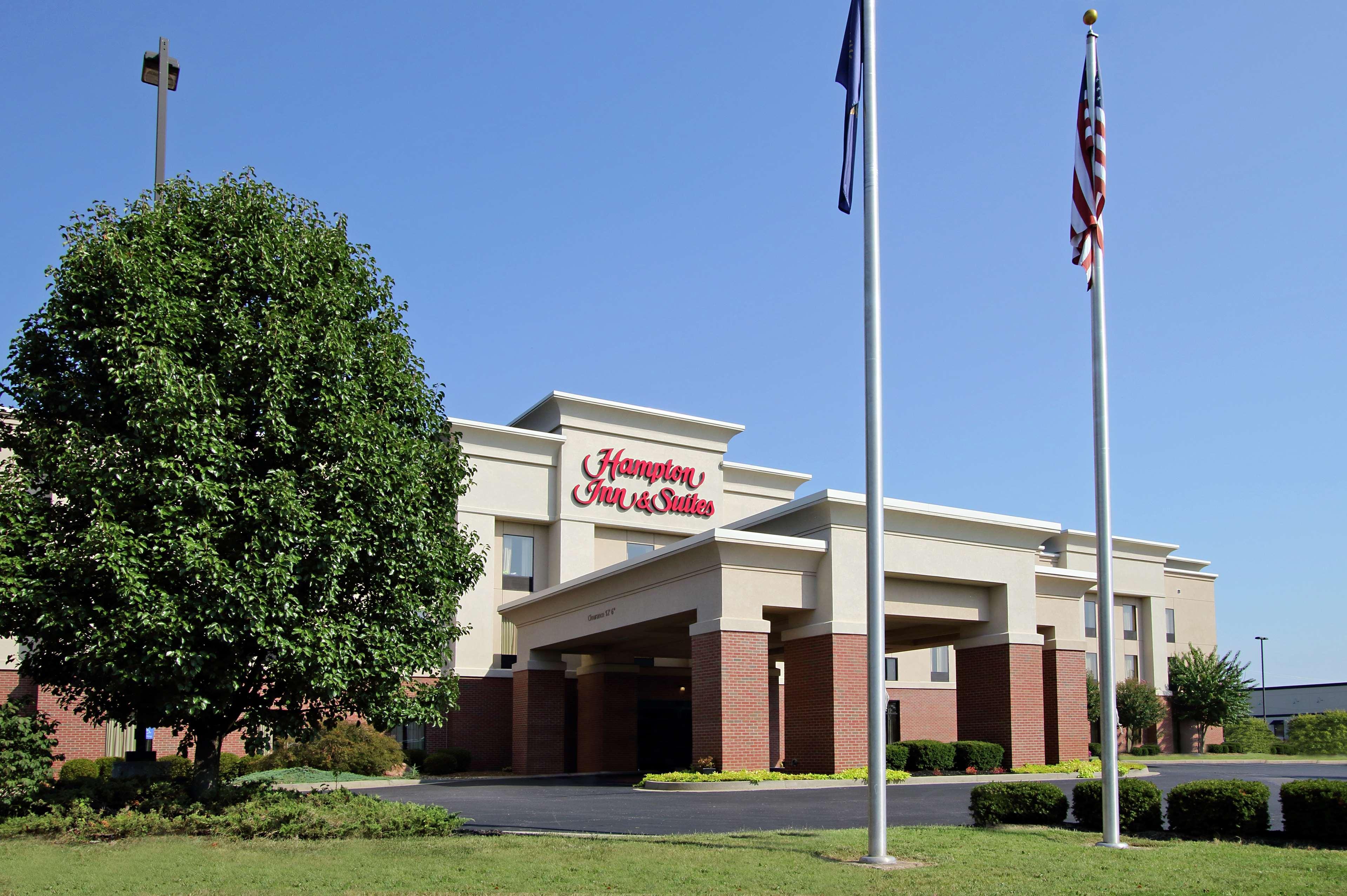 Hampton Inn & Suites Murray Exterior photo