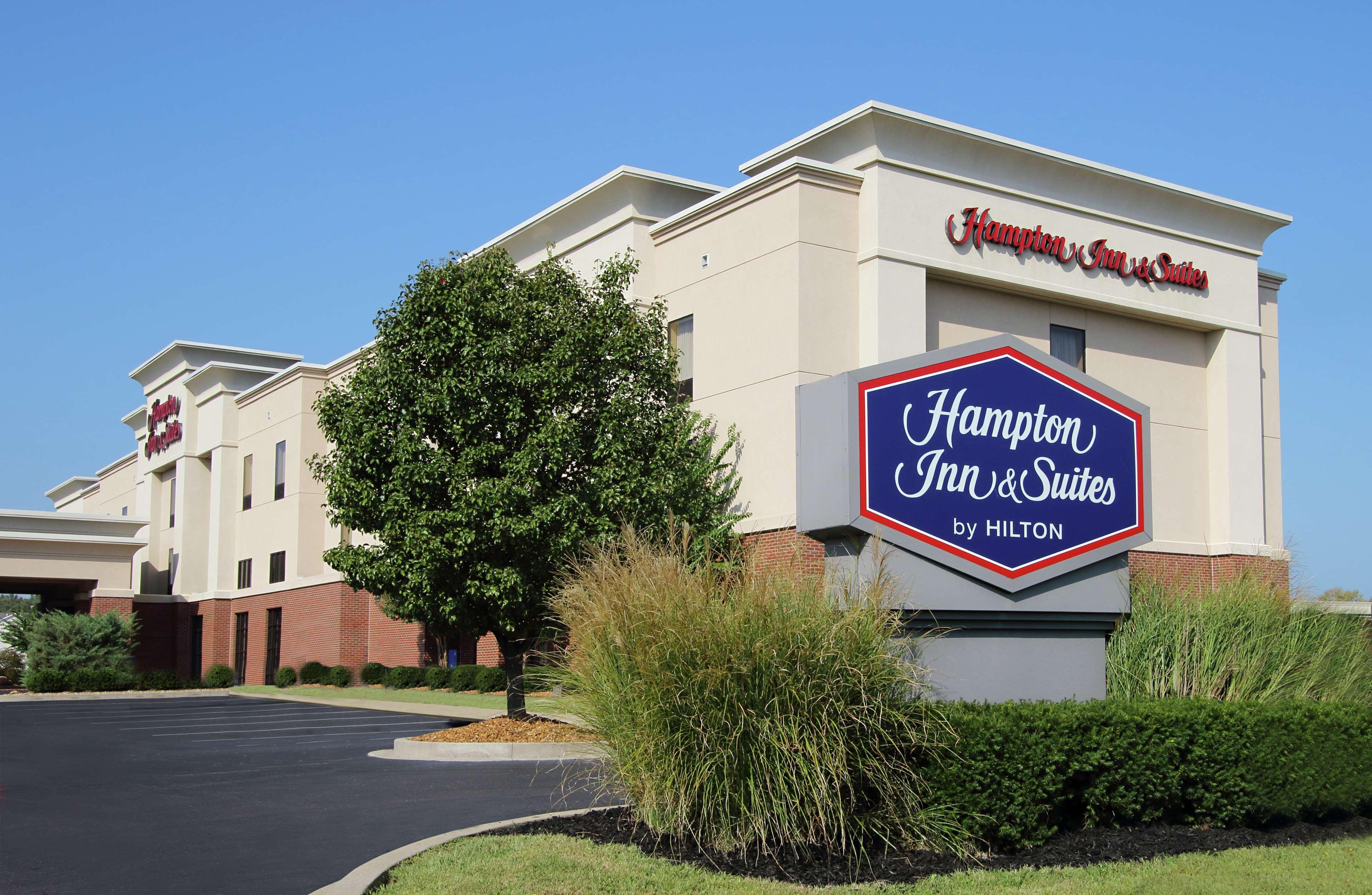 Hampton Inn & Suites Murray Exterior photo